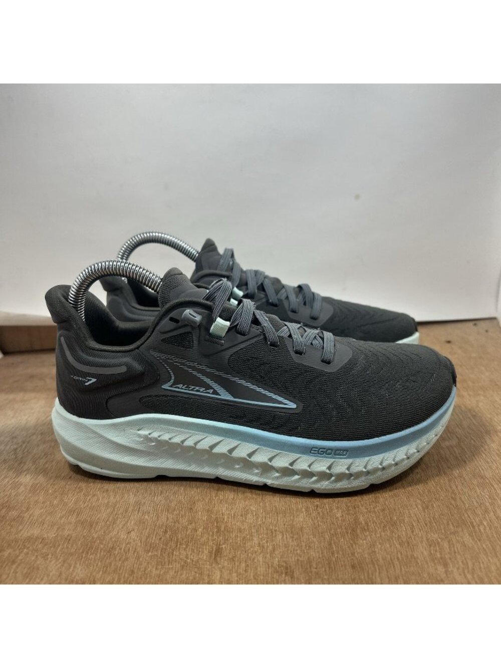 Altra Torin 7 Shoes Womens Size 6 Gray Running Cushioned Sneakers